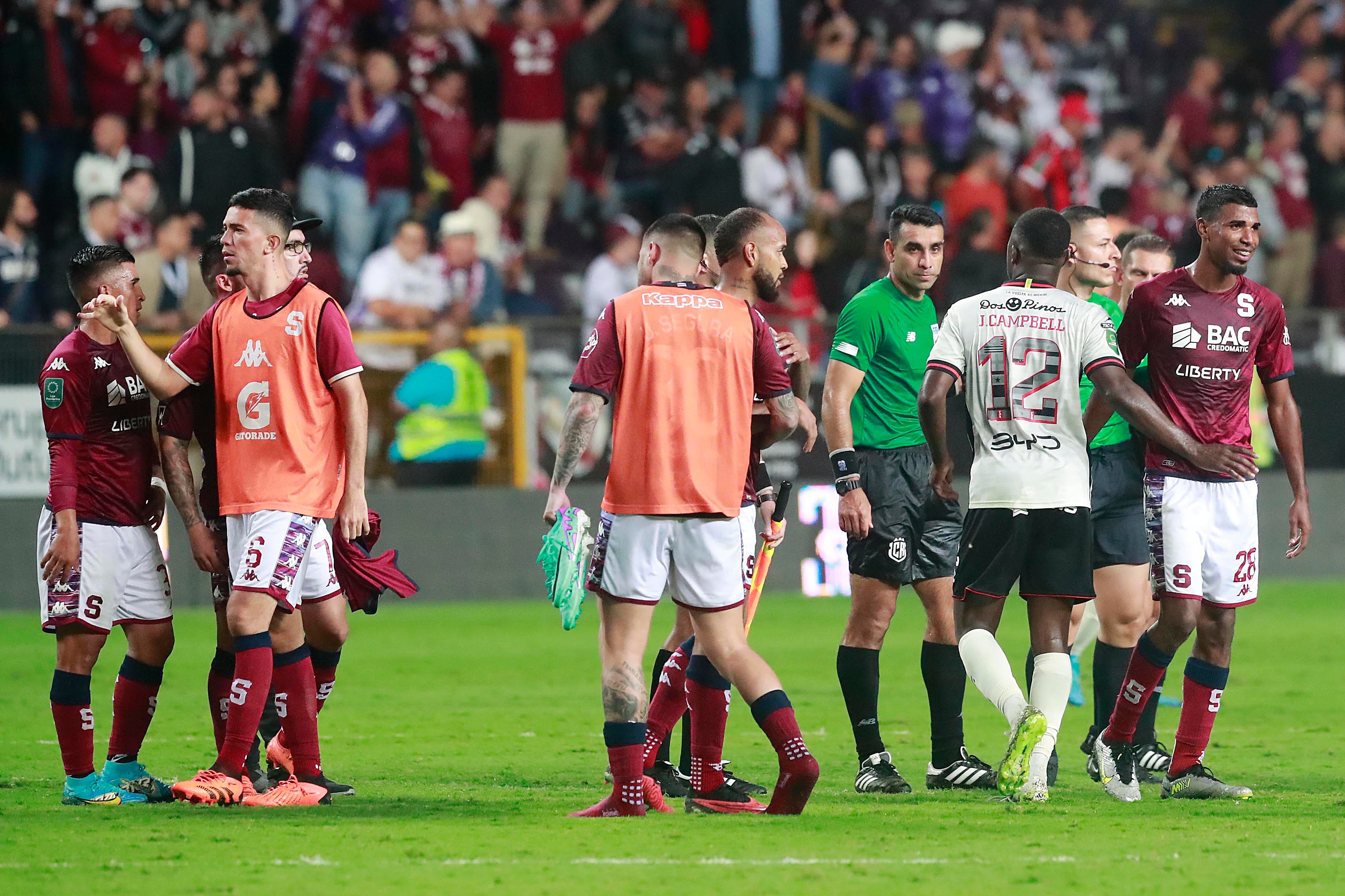 04/11/2023 Estadio Ricardo Saprissa, Tibás. El Deportivo Saprissa recibió a la Liga Deportiva Alajuelense, en una nueva versión del Clásico Nacional en partido de la jornada 18, Torneo de Apertura, Liga Promérica 2023.