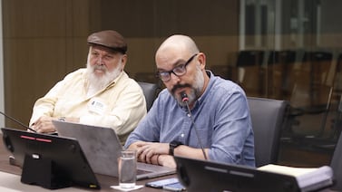 ¿Puede un testigo de la corona salvarse de ir a la cárcel por revelar información?