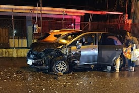 Dos pacientes críticos y tres urgentes tras fuerte accidente de tránsito
