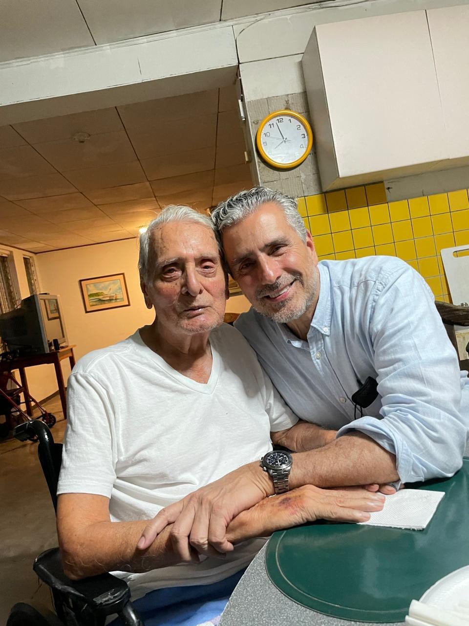 Otto Guevara despide a su papa con sentido mensaje