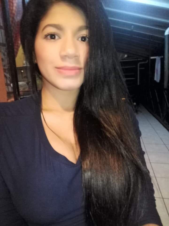 Jennifer Selena Barquero Castillo, de 29 años, se convirtió en víctima de un atroz asesinato, y su cuerpo lo intentaron ocultar con unas hojas de palma en Quepos. Foto: Cortesía la familia para La Teja