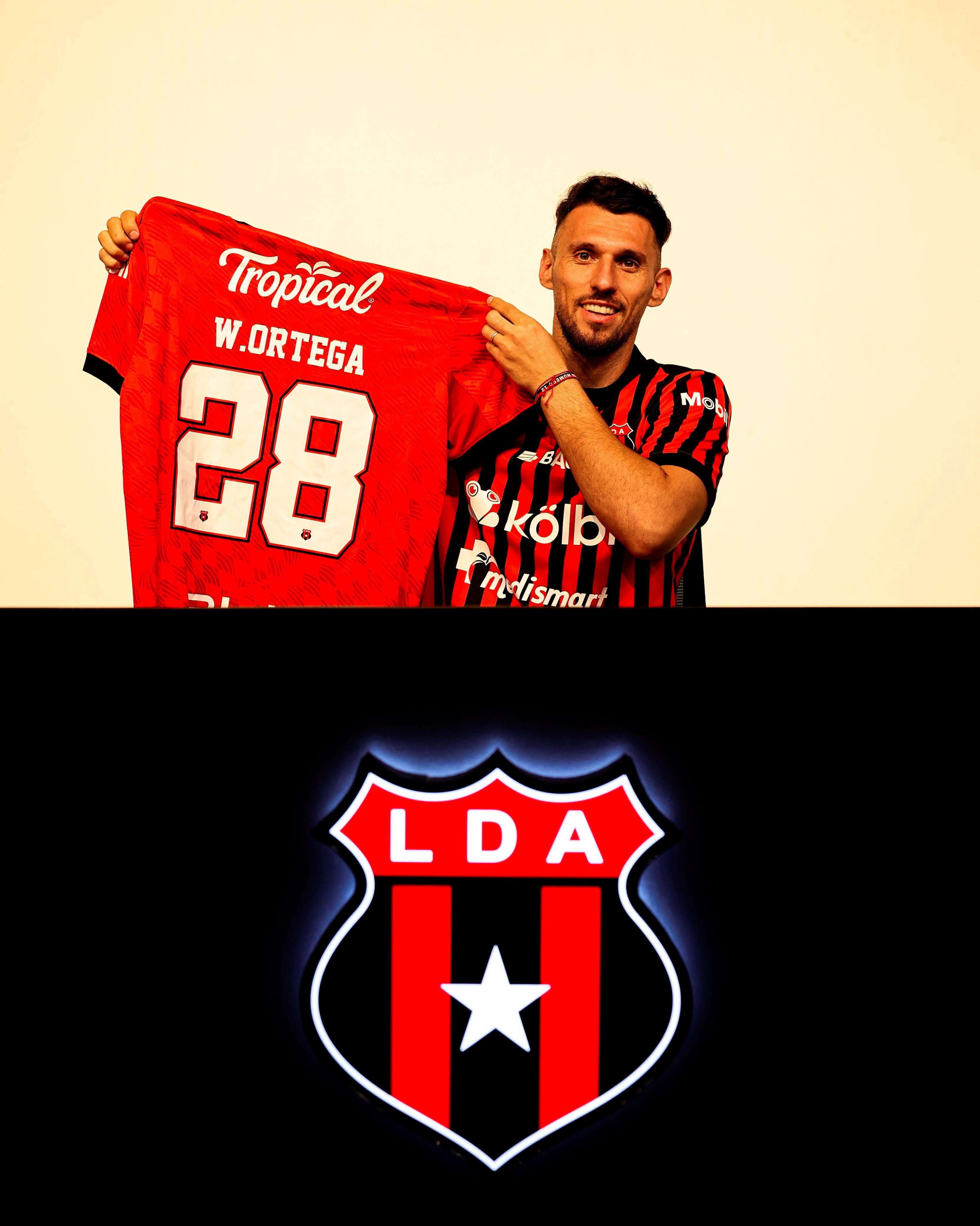 Washington Ortega renovará por tres años con Alajuelense