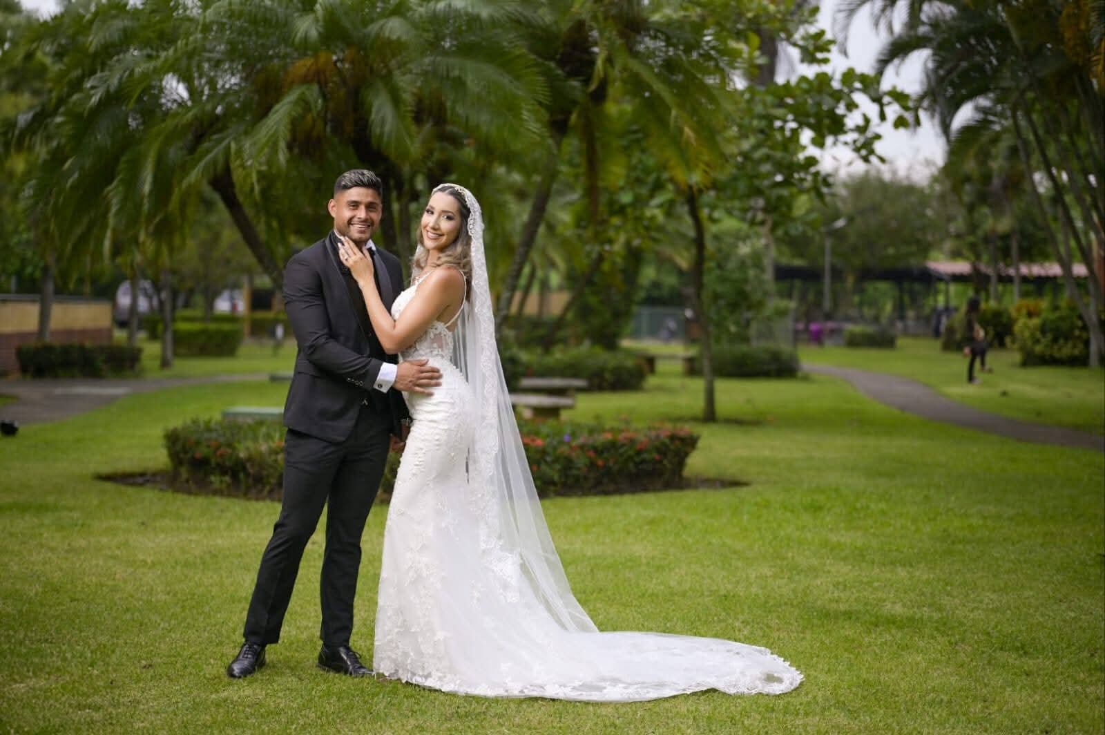 Kevin Chamorro y Ashley Arguedas se casaron