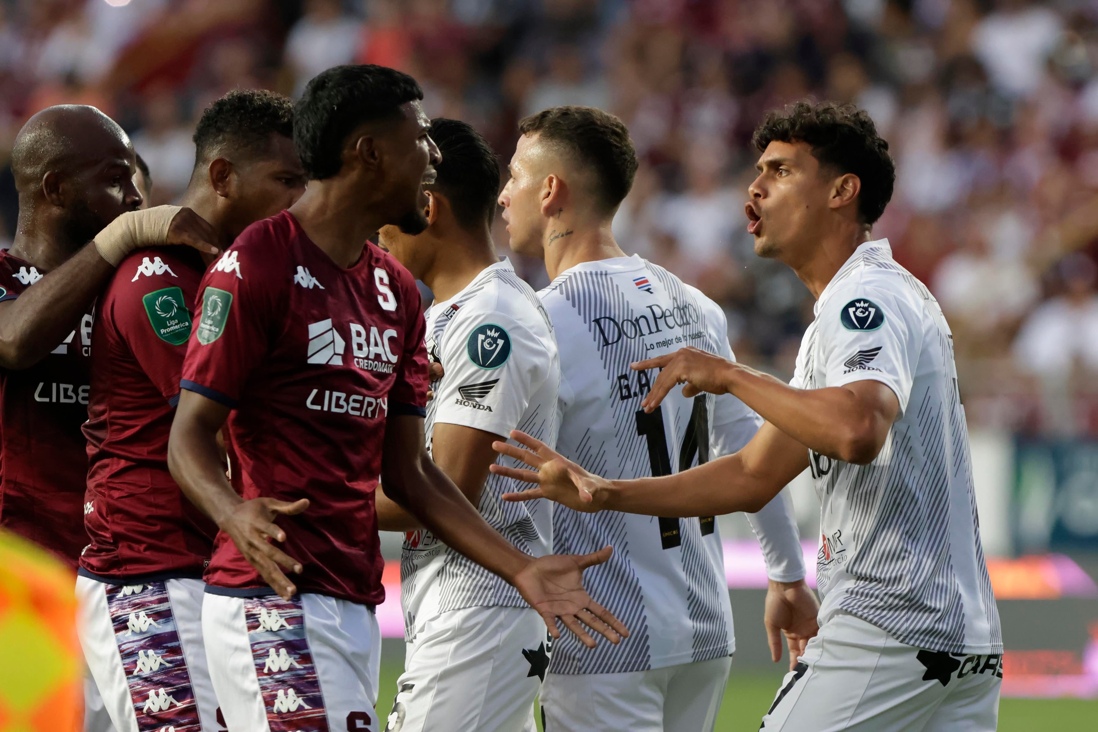 Saprissa vs Herediano - Jornada 15 - Clausura 2024