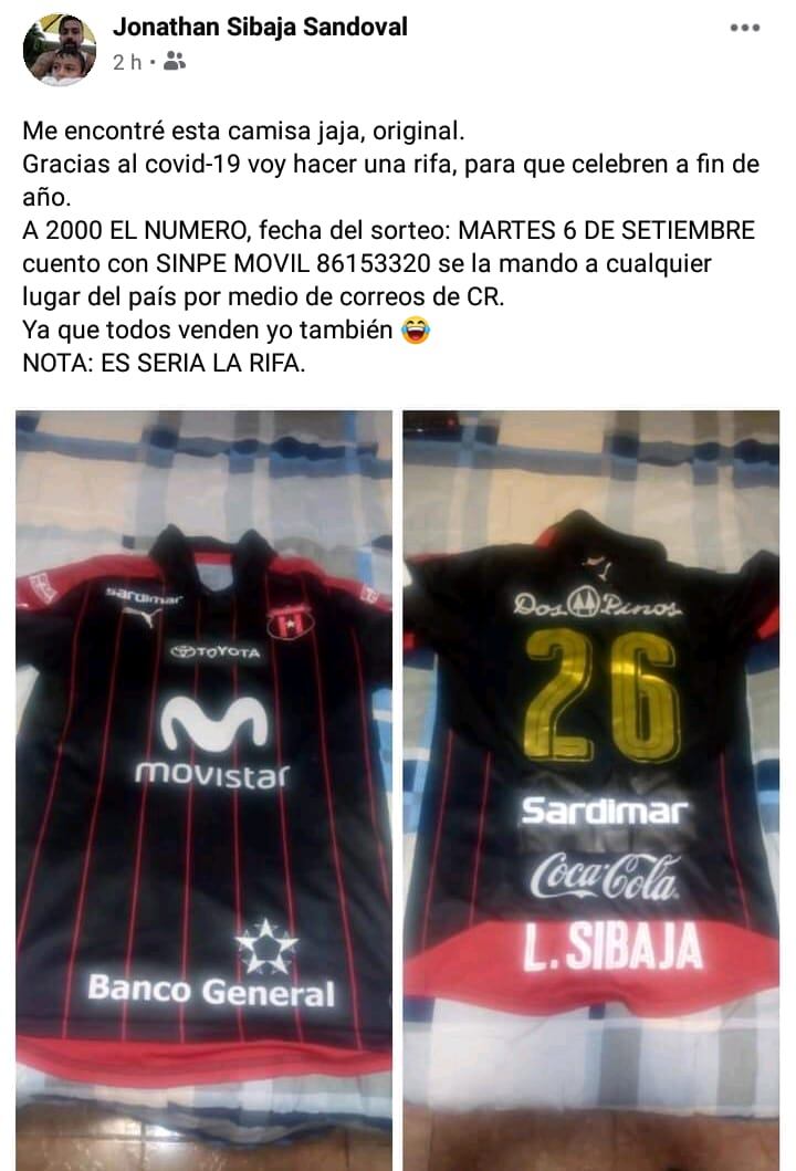 Rifa de camiseta de la Liga hecha por el jugador Jonathan Sibaja