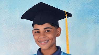 Colegial se gradúa y horas después muere ahogado cuando disfrutaba de río junto a familia