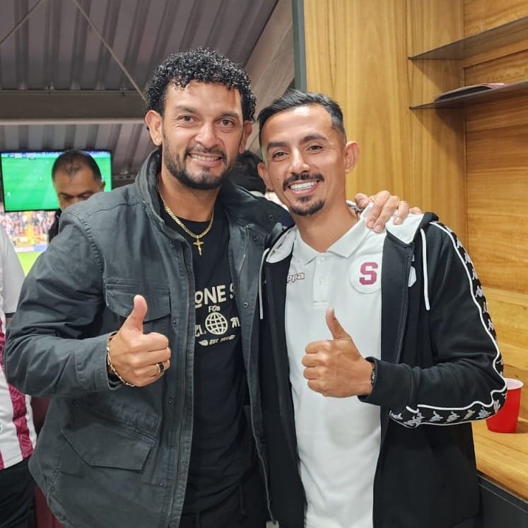 Michael Barrantes volvió al estadio Saprissa y así la pasó en la Cueva. Facebook.