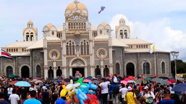Señor en silla de ruedas encontró ángeles en medio de tormenta en Cartago