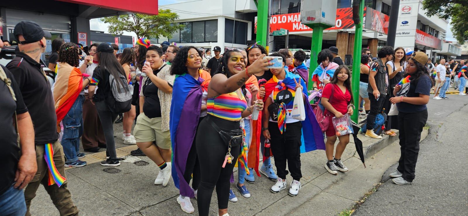La marcha de la diversidad ya calienta en el centro de San José