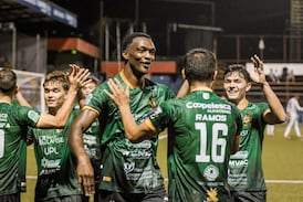 Inter San Carlos pone un pie en la primera división tras golpear a Jicaral en la ida de la final