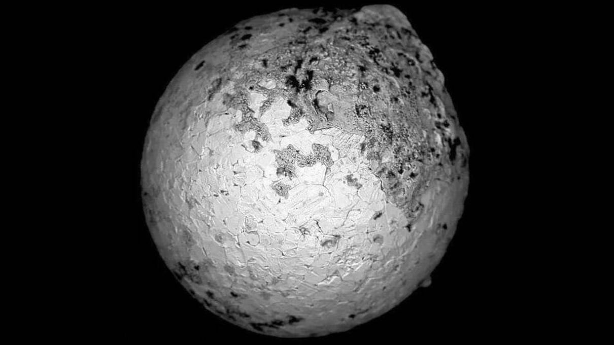 La esférula encontrada por Avi Loeb