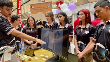 Más de 800 colegiales mostraron productos y servicios creados por ellos mismos