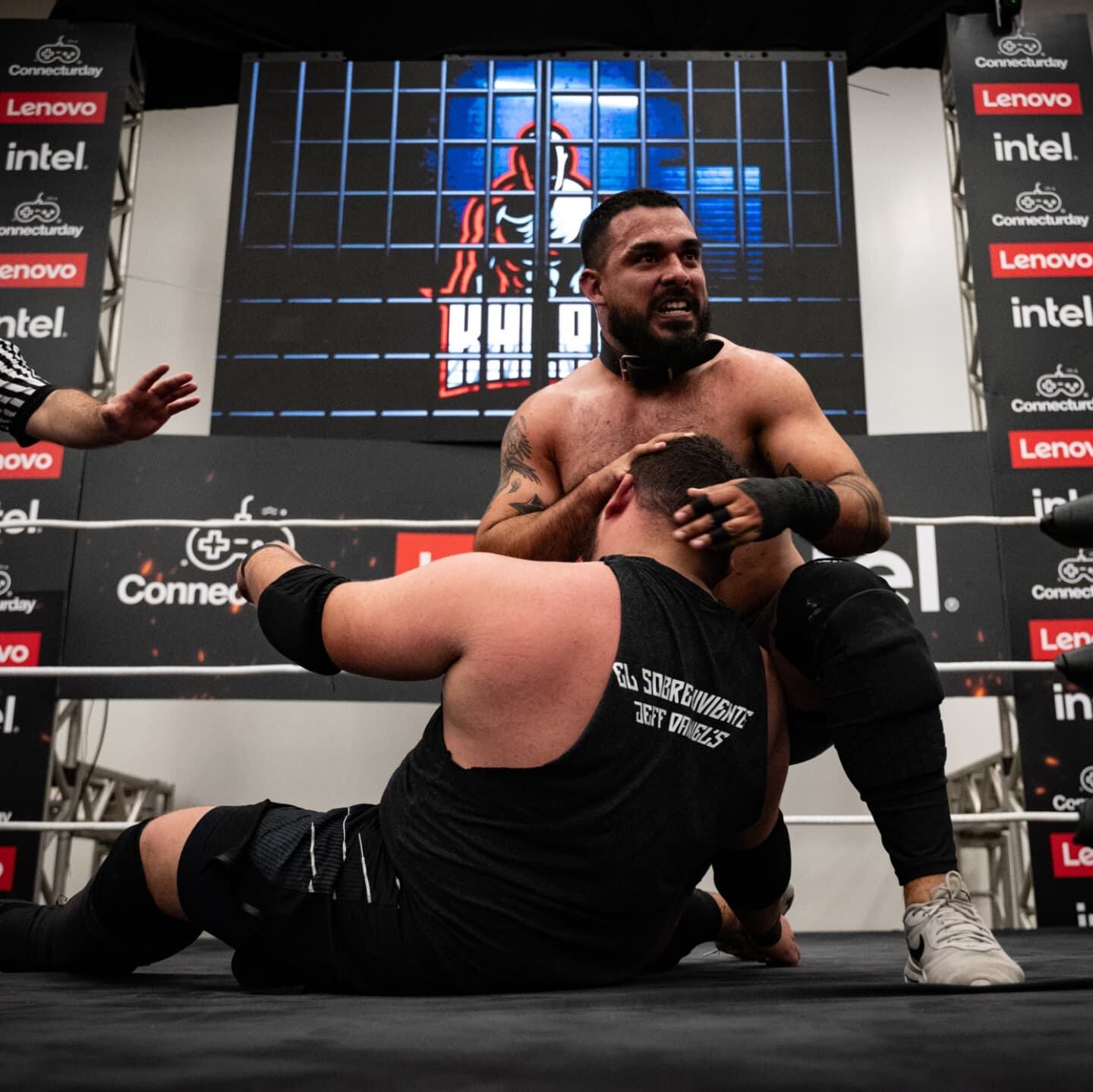 A la hora de subirse al ring, las cosas no son jugando y los golpes lo demuestran. Foto: RWA.