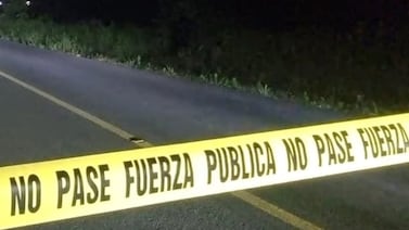 Motociclista se llevó tremendo susto al toparse con sangrienta escena de crimen