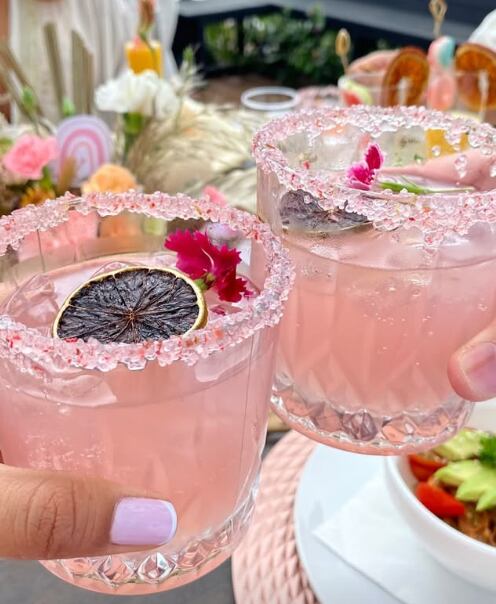 Marianela Valverde y su esposo Juan David Cardona tuvieron un hermoso baby shower de su hija Macarena