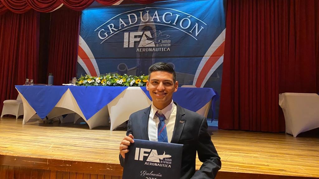 Federico "Kiko" Robles y su hijo Sebastián Robles. Cortesía