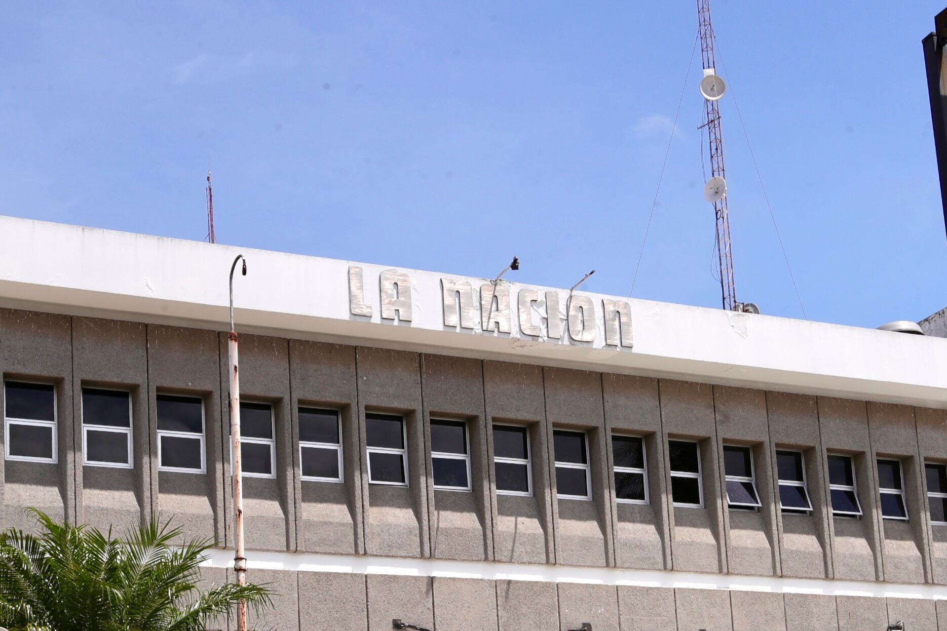 Edificio de La Nación ubicado en Llorente de Tibás.