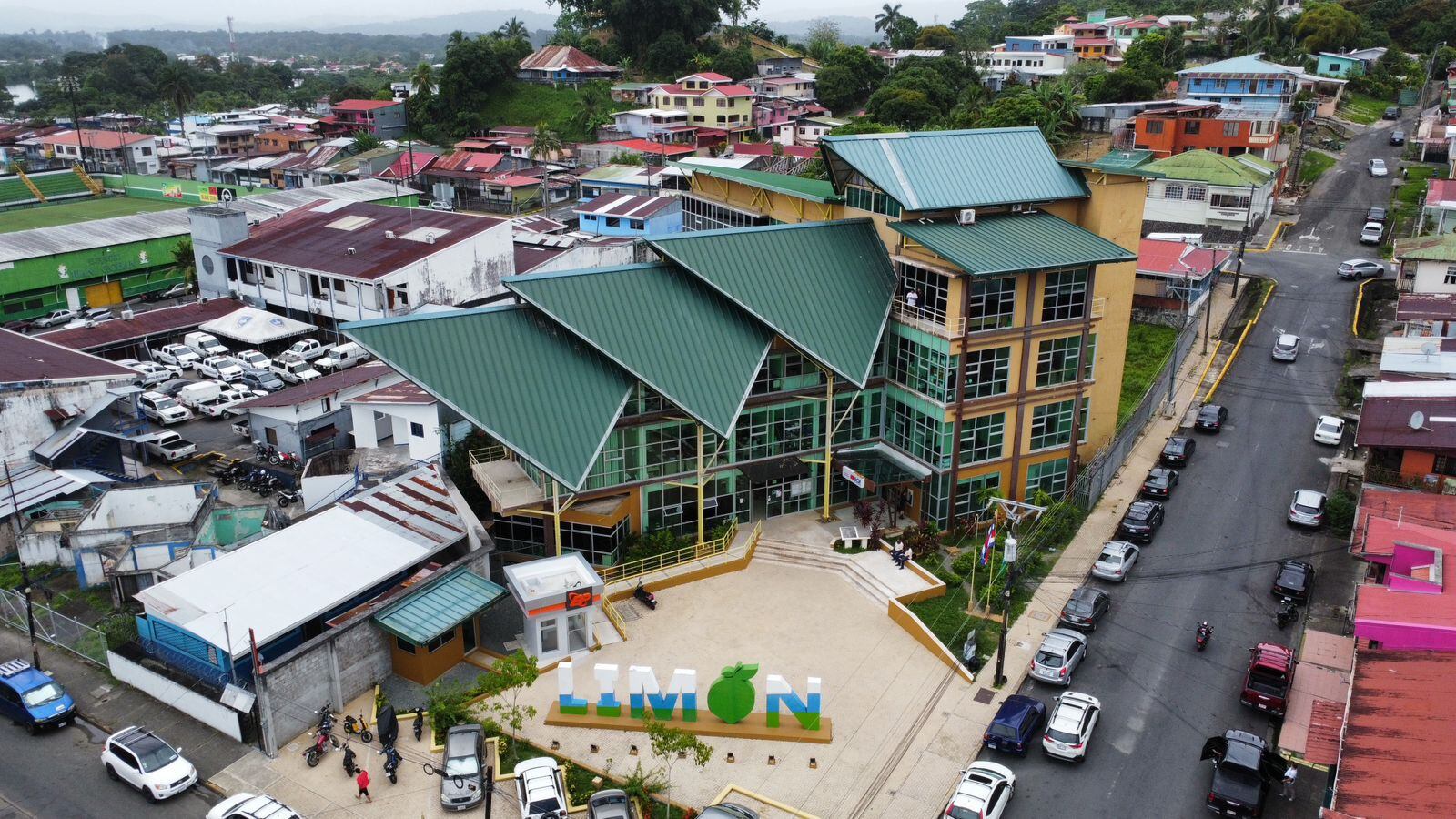 Plazoleta del Palacio Nuevo Municipal