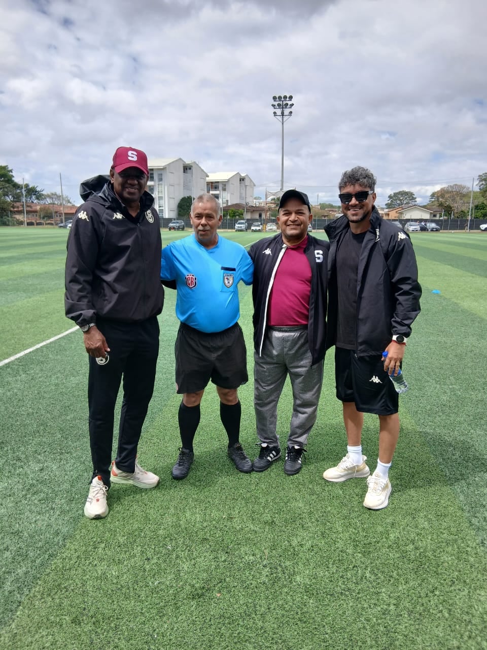 Un partido de fútbol de la categoría Sub-17 terminó convirtiéndose en una pesadilla para Marvin Ceciliano, al ser golpeado en la cara, desde el 2000 ejerce como árbitro y esta es la primera vez que enfrenta un momento grave por esta pasión. Foto: Marvin Ceciliano para La Teja