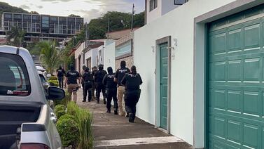 Alerta desde Australia permitió golpe a banda tica que traficaba drogas en montacargas