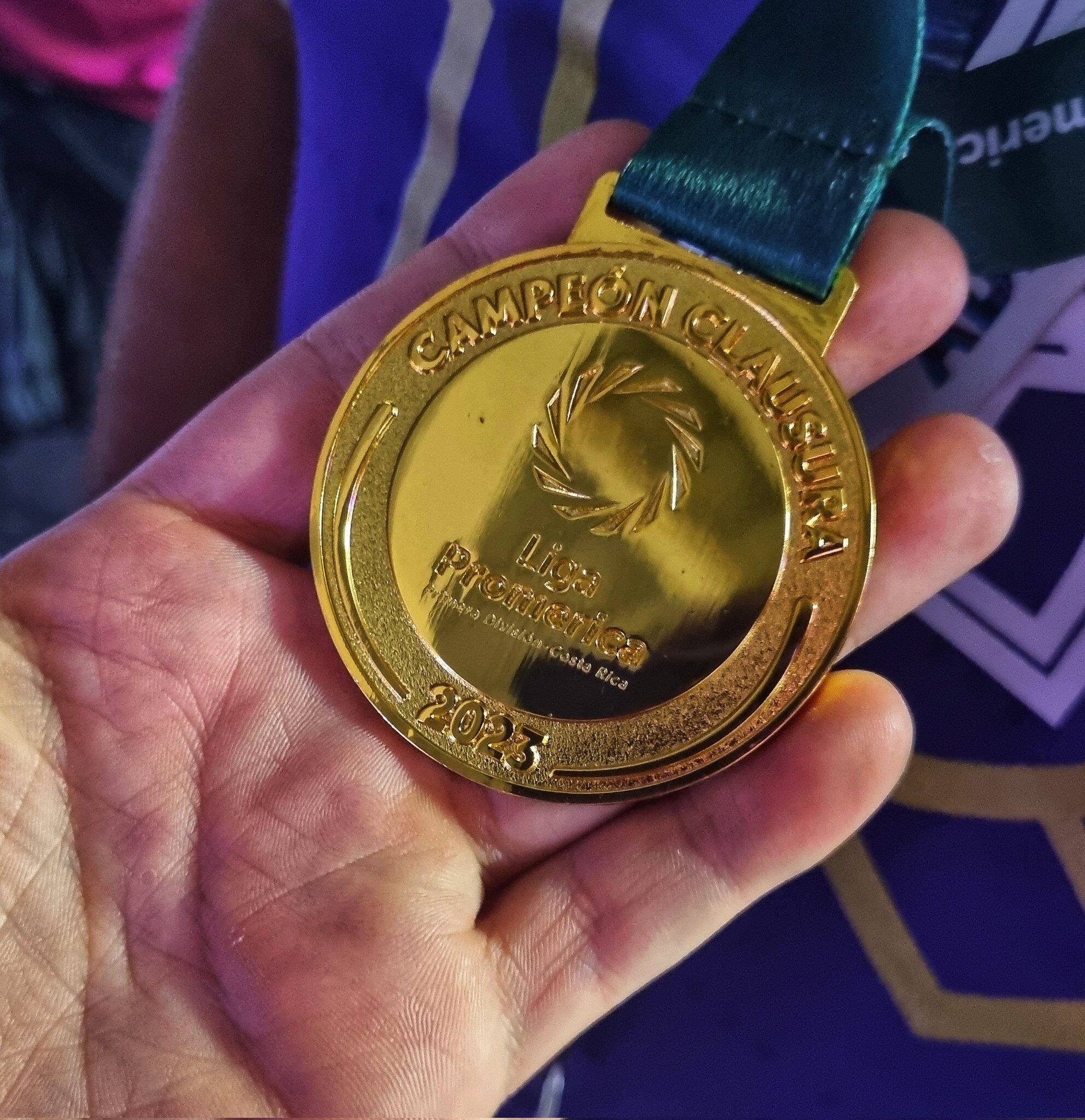 Juan Gabriel Pingo Rodríguez se ganó la medalla 18 de campeón con Saprissa