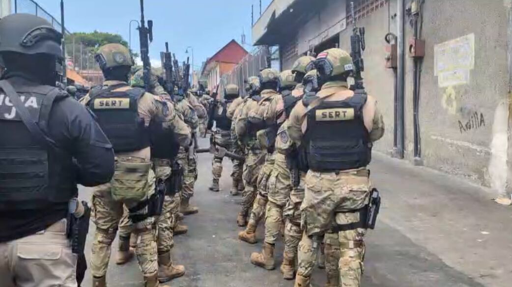 Operativo para detener a banda Los Orientales. Foto OIJ.