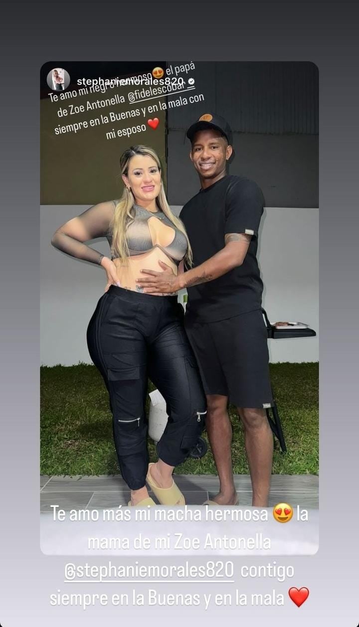 Fidel Escobar, de Saprissa y su esposa