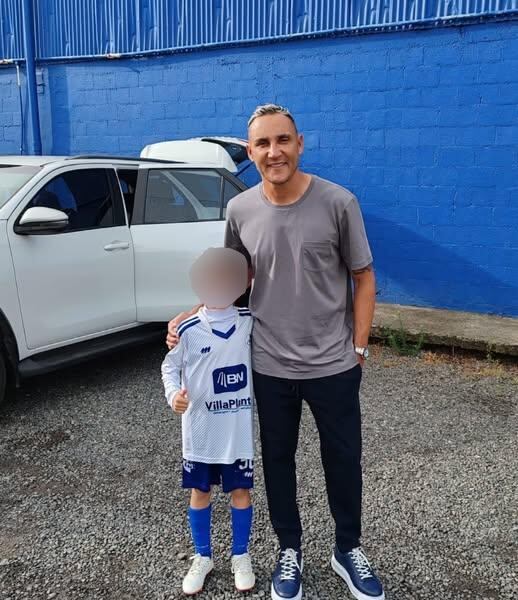 Keylor Navas en el Estadio Fello Meza
