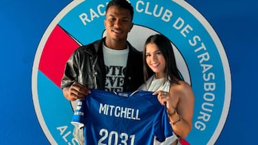 Novia del futbolista Jeyland Mitchell estalla y se defiende con todo por críticas que recibió