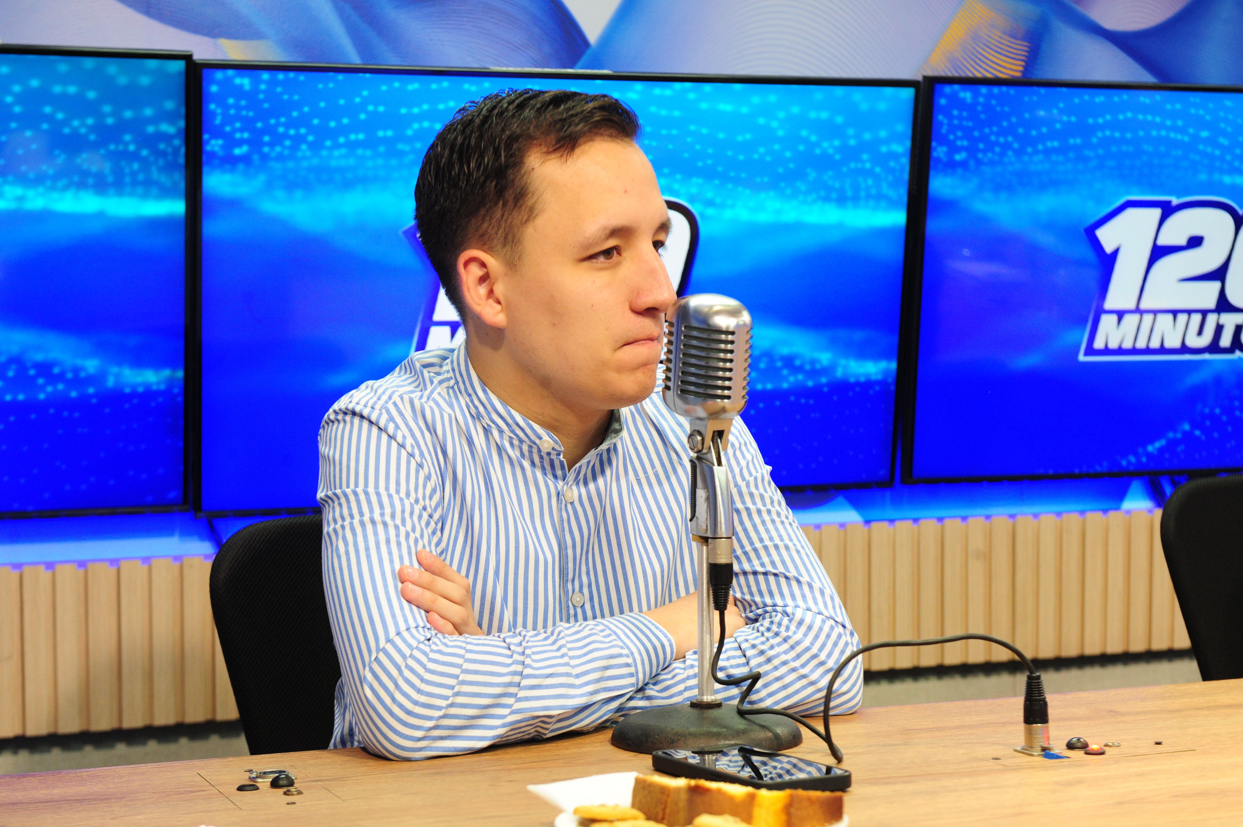 Programa deportivo 120 Minutos Repretel.