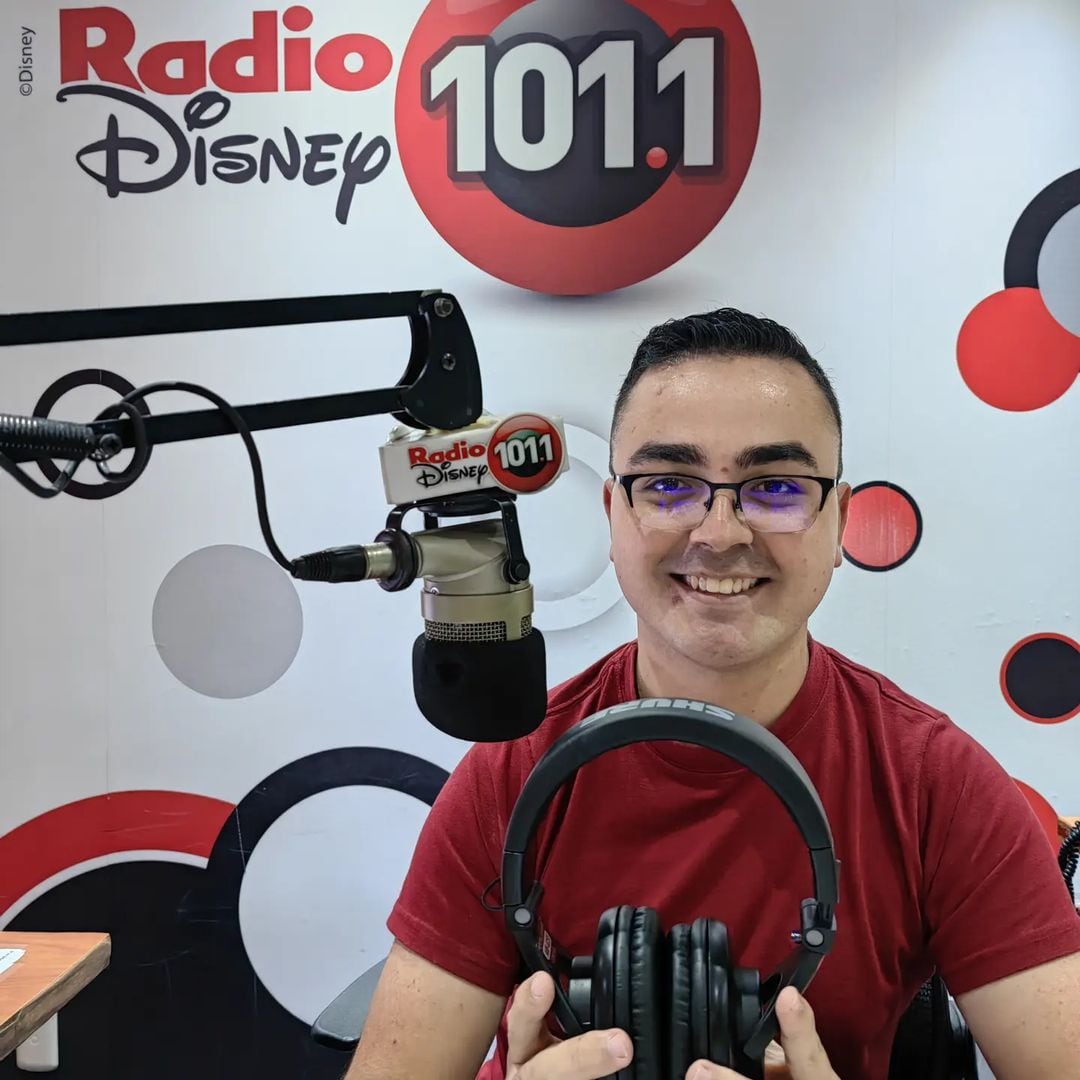 Locutor Diego Bejarano, de Radio Disney.