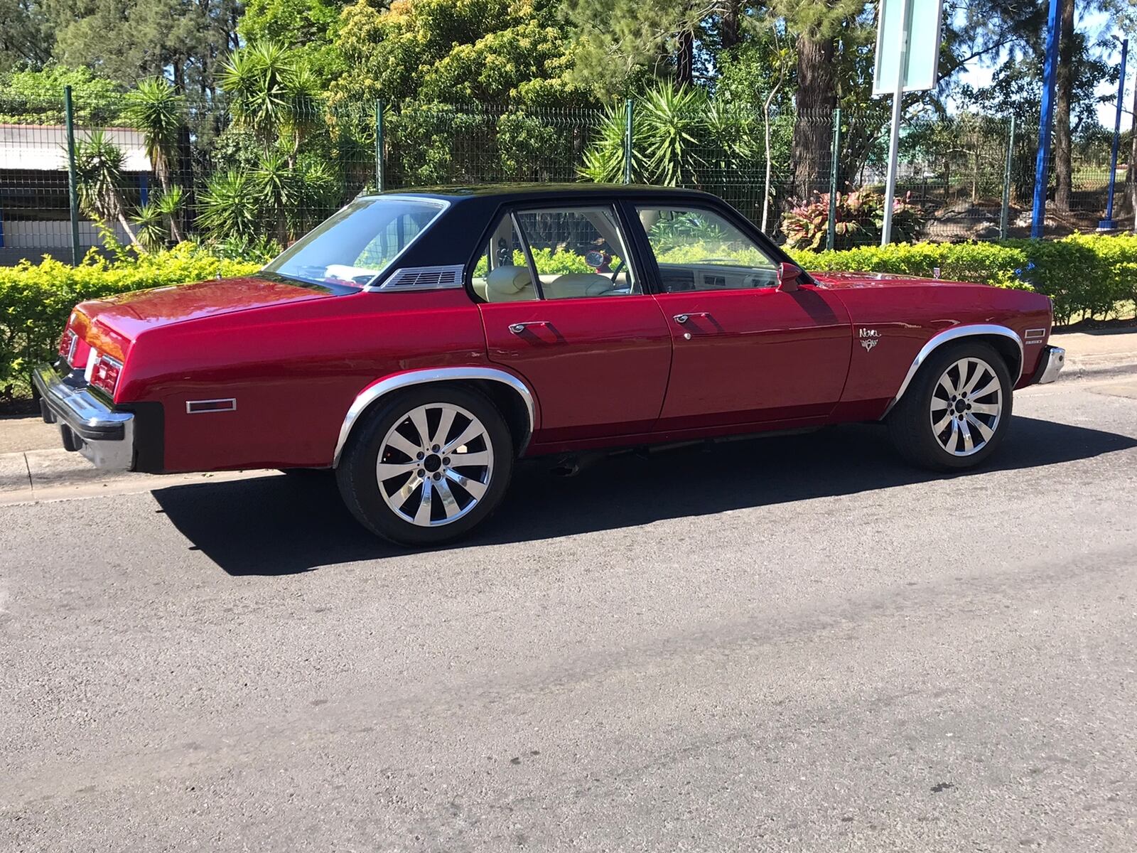 Esteban Soto, chuzo de la semana, Chevy Nova Concourse 1975