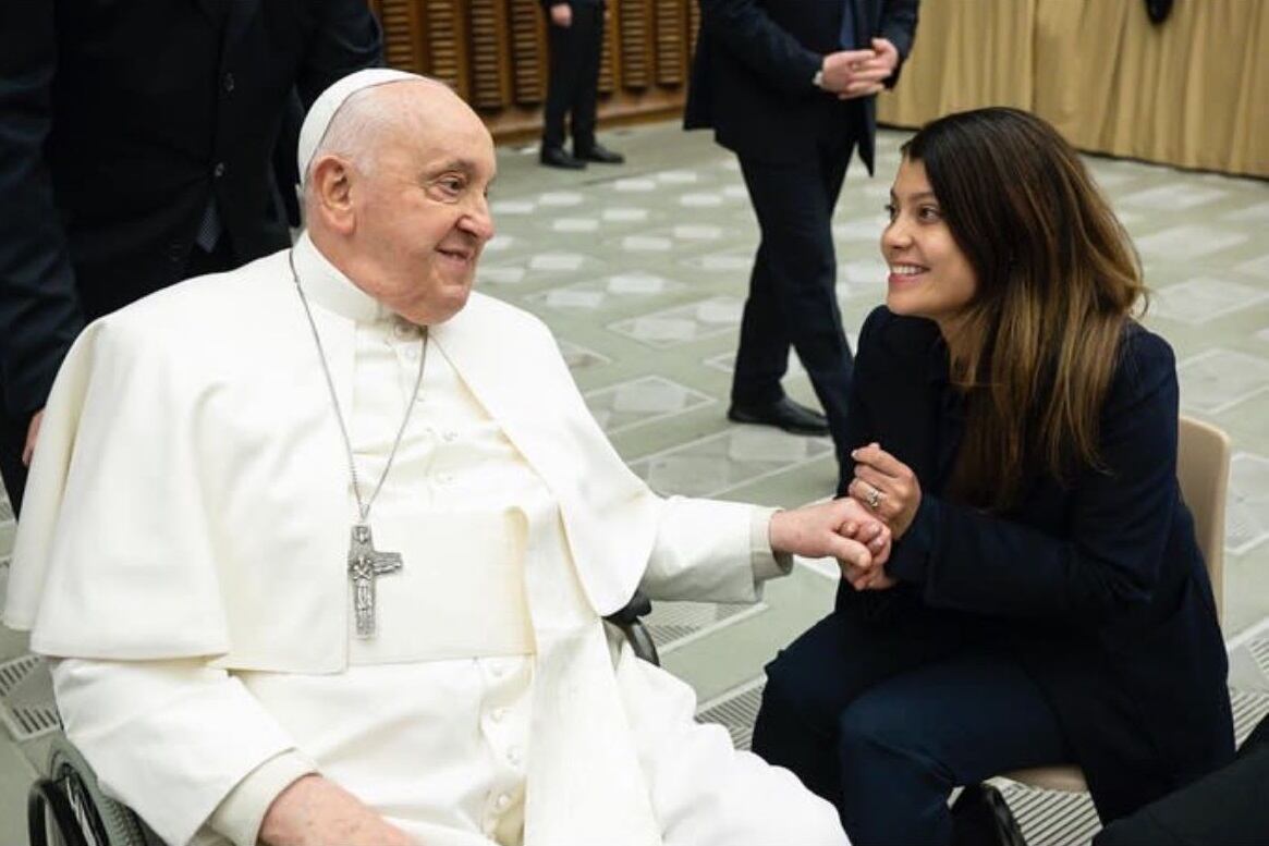 A las 6 en punto de la tarde del próximo jueves 1 de agosto, en la iglesia Santa Ana, ubicada en el Vaticano, comenzará una misa en honor a la Patrona de Costa Rica, la virgen de los Ángeles. Marisol Umaña Sánchez, una tica que vive en Italia estará puntual en la misa y con mucha alegría, fe y devoción nos asegura que está esperando por la romería en el Vaticano.
