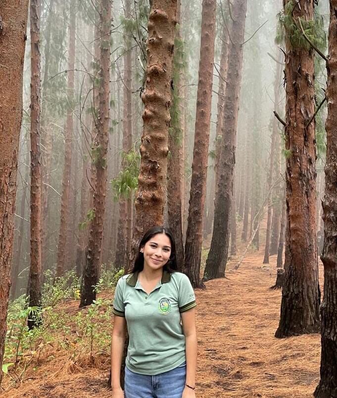 Ashley Solano Torres es Santa Rosa de Turrialba y logró la segunda mejor nota en el examen de admisión de la Universidad de Costa Rica (UCR). Está super feliz porque pegó 794,9 puntos de 800 posibles.