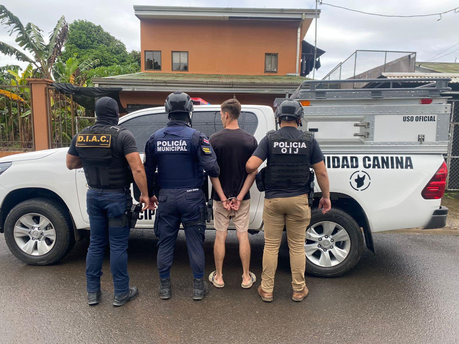 El sujeto fue detenido en Disneylandia, en Pital de San Carlos. Foto Policía Municipal de San Carlos.