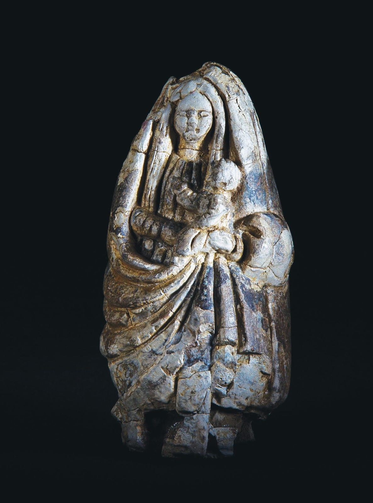 El 5 de mayo del 2016 dos indígenas bribris, José Luis Pereira Morales y Oldemar Torres Morales, mientras construían un drenaje en la casa de un familiar usando pico y pala, quedaron más que sorprendidos cuando desenterraron una imagen de piedra que tenía como forma de mujer con un chiquito en sus brazos.