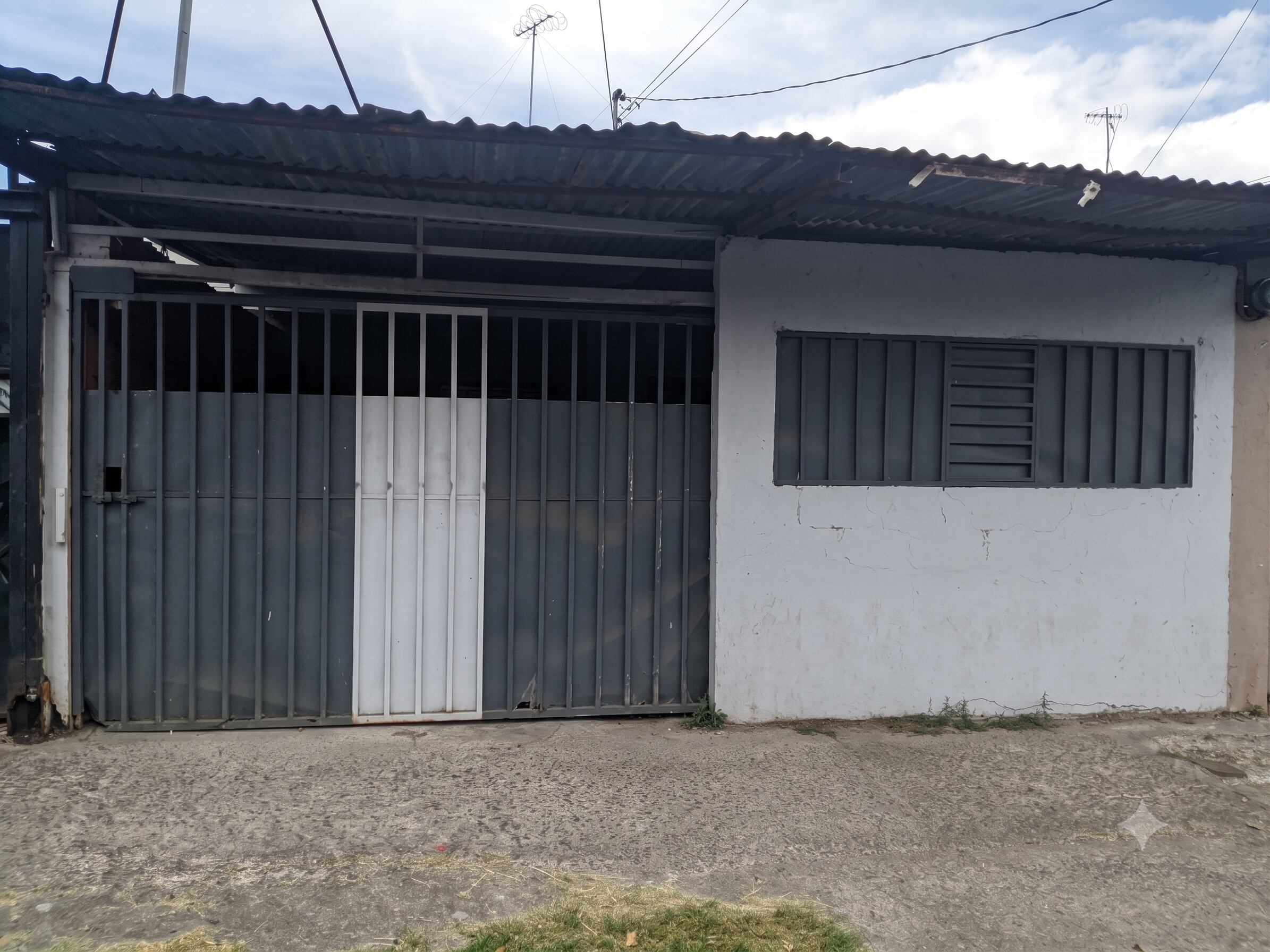 Casa en Desamparados