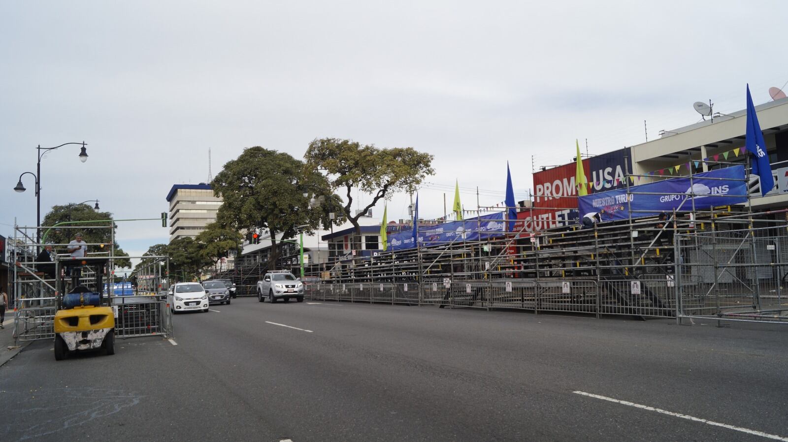 Este miércoles iniciará la instalación de las tarimas de los espectadores del Festival de la Luz.
