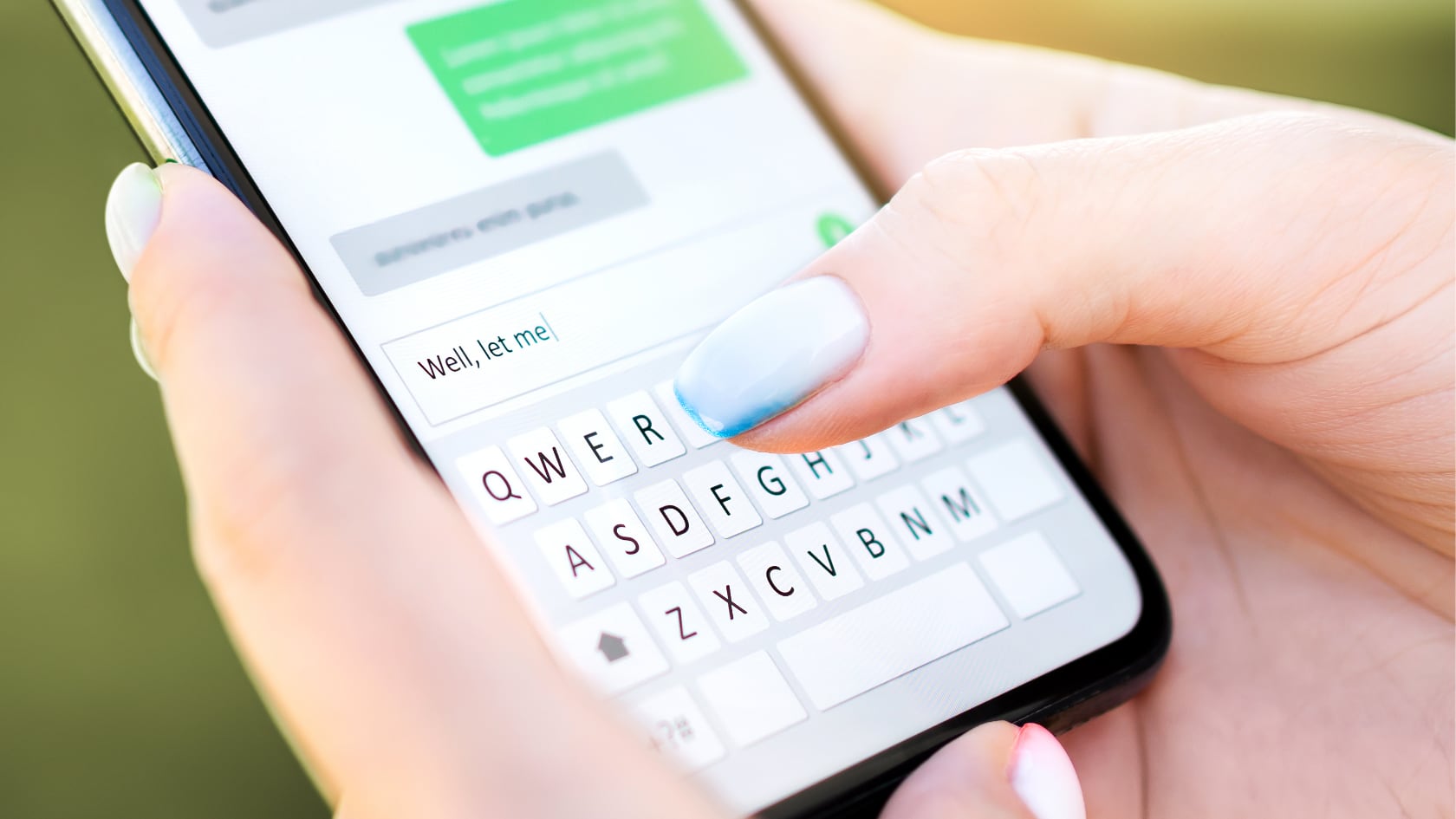 La opción de chats restringidos añade una capa extra de privacidad y permite proteger conversaciones con autenticación o un código secreto.