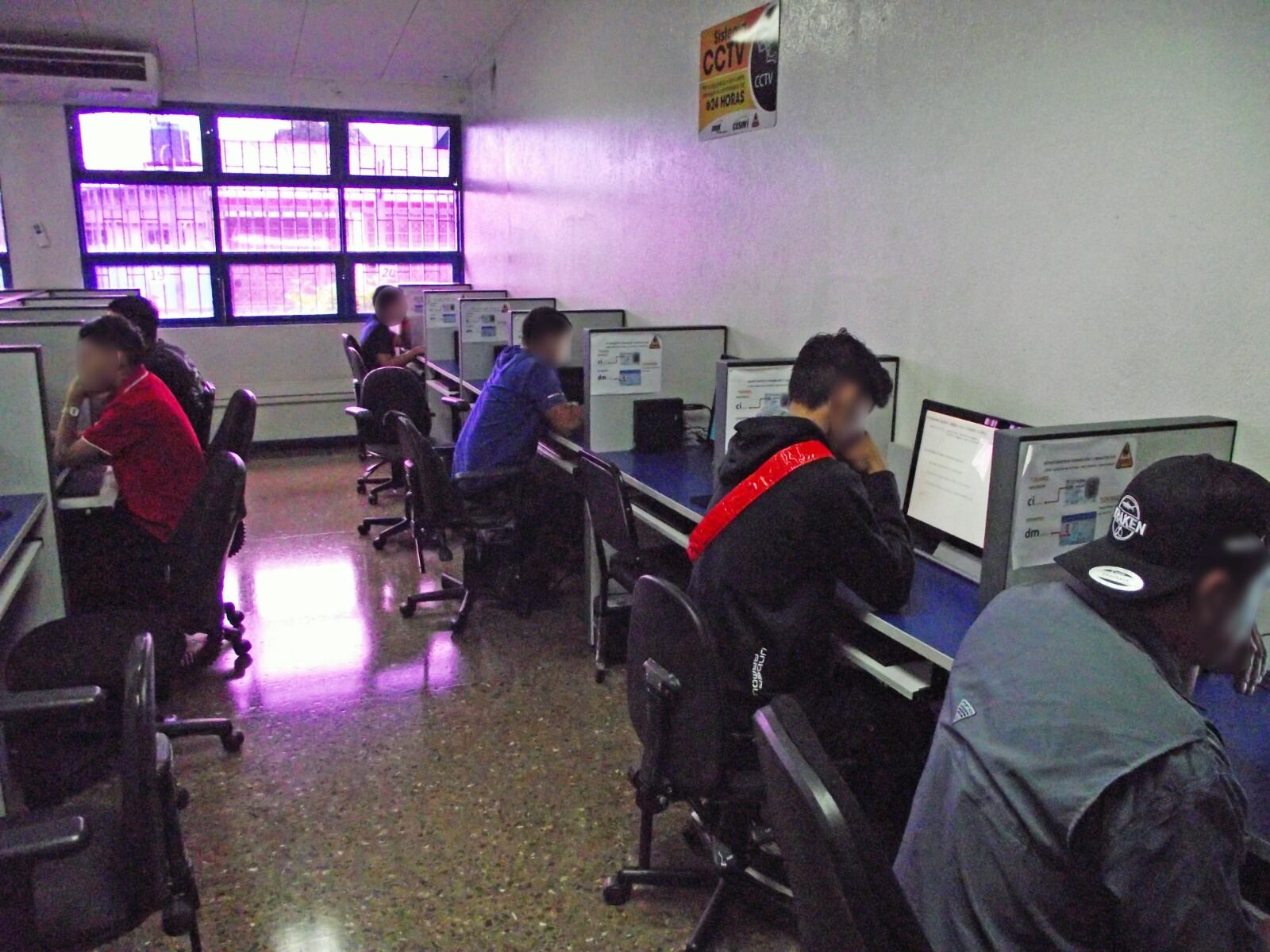 ¿Es cierto que voy a poder hacer el curso teórico de manejo en la noche? La respuesta es un alegre sí. La Dirección General de Educación Vial (DGEV) lo confirmó esta semana.