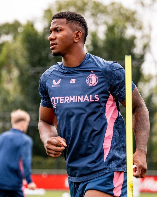 Jeylan Mitchell, Feyenoord, Países Bajos