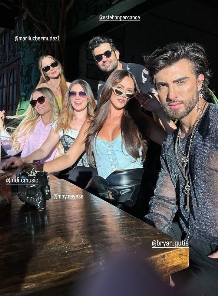 Karina Ramos estuvo rodeada de ticos en México