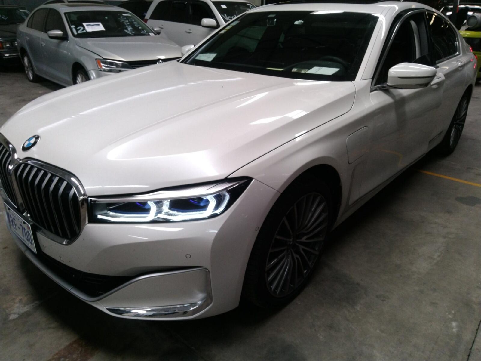 Vehículos robados de las bodegas del ICD en La Uruca. Foto ICD.