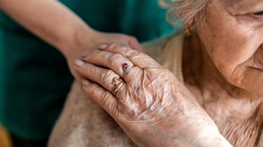 CCSS alerta sobre gran riesgo que corren los adultos mayores en sus casas y que podría ser fatal