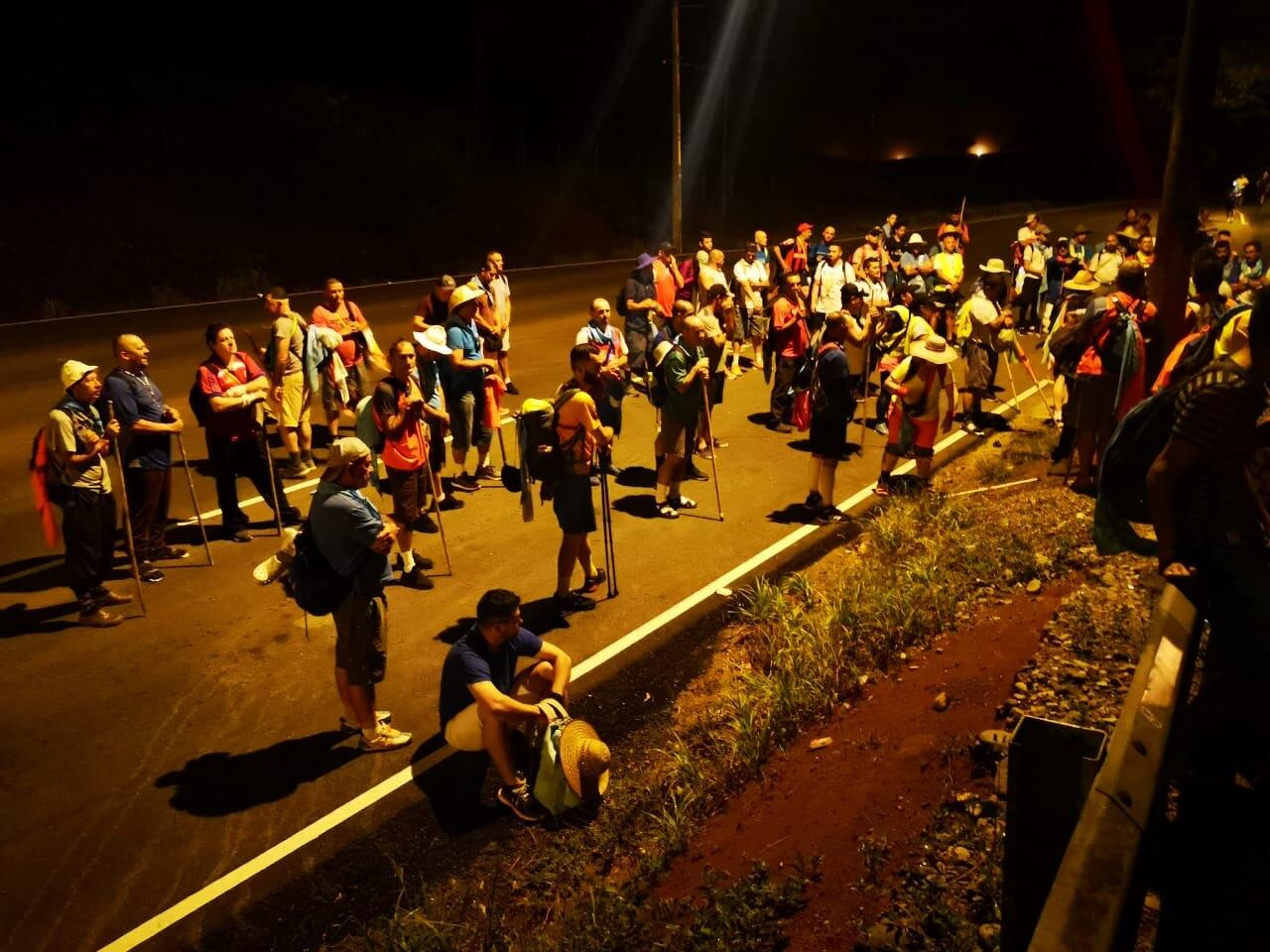 Romeros de Coto Brus caminan 240 kilómetros hasta donde La Negrita.