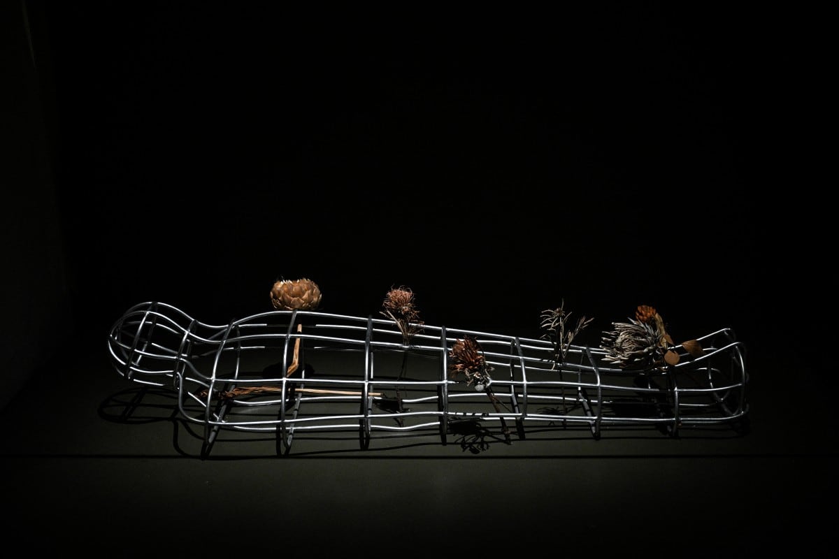 Momias andinas cautivan al público en una exposición en París