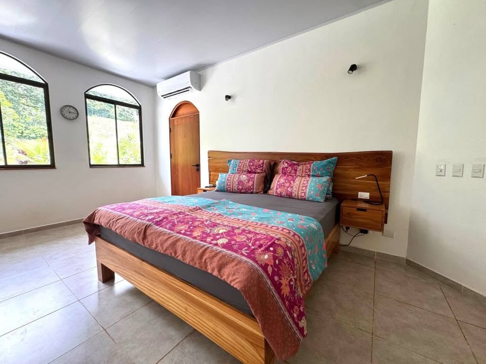 Rüdiger Schickhaus utilizó las redes sociales para ofrecer la hermosa propiedad en la que vivía junto a su esposa Manuela Daxer. Foto: Tomada de redes sociales