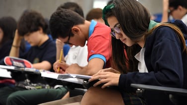 Profe Mary revela la clave para ganar el examen de admisión de la UCR, la UNA y el TEC