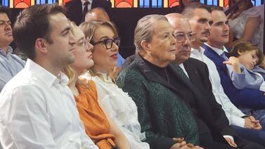 A la persona más querida de Teletica le dieron un premio que muchos desearían