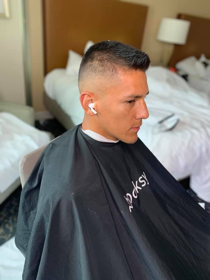 Alex Arrieta, peruano, barbero de la Sele en Orlando City